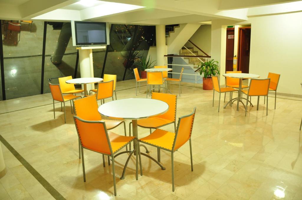 Hotel Alicante Bogotá Exteriör bild